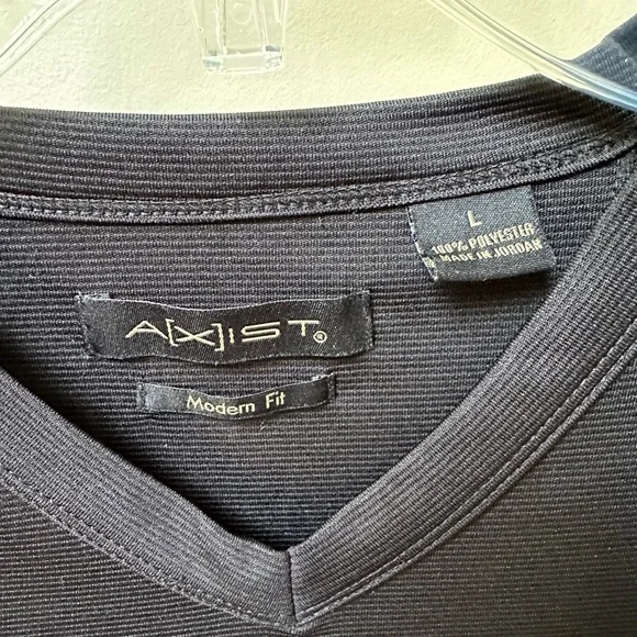 Axist - Picture 2 of 3